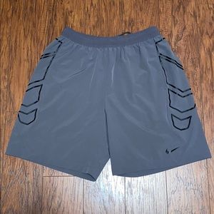 🔴 2/$15 Nike Shorts